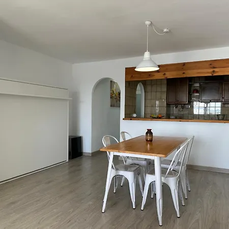 Agi Panama Appartement Roses